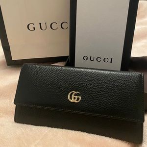 Authentic Gucci Wallet